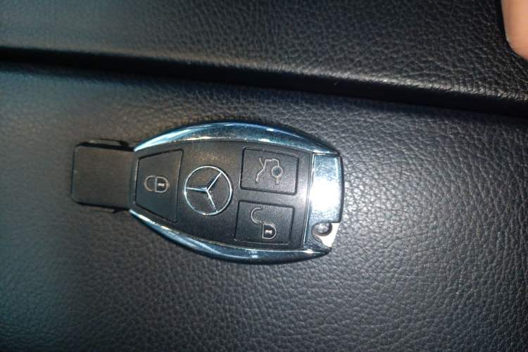 Used Mercedes-Benz GLE Coupe 2015 GLE 320 4MATIC Coupe SUV
