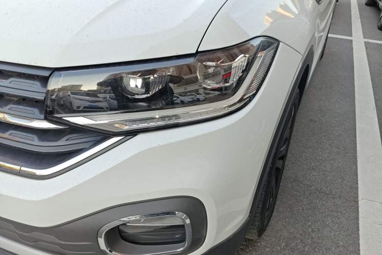 Used Volkswagen Tacqua 2020 1.5L Automatic Yue
