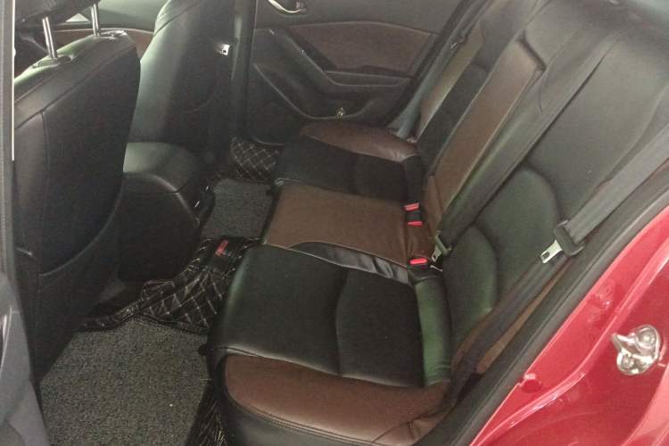 Used Mazda Mazda 3 Axela 2017 Sedan 1.5L Automatic Luxury Model Emission Standard China V
