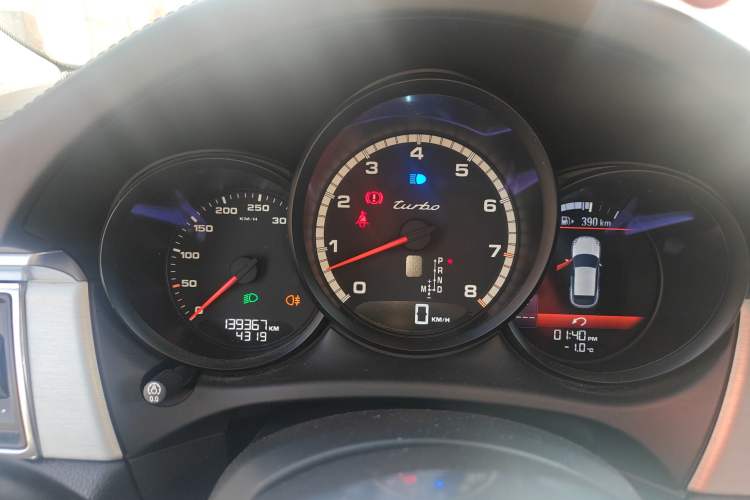 Used Porsche Macan 2014 Macan Turbo 3.6T