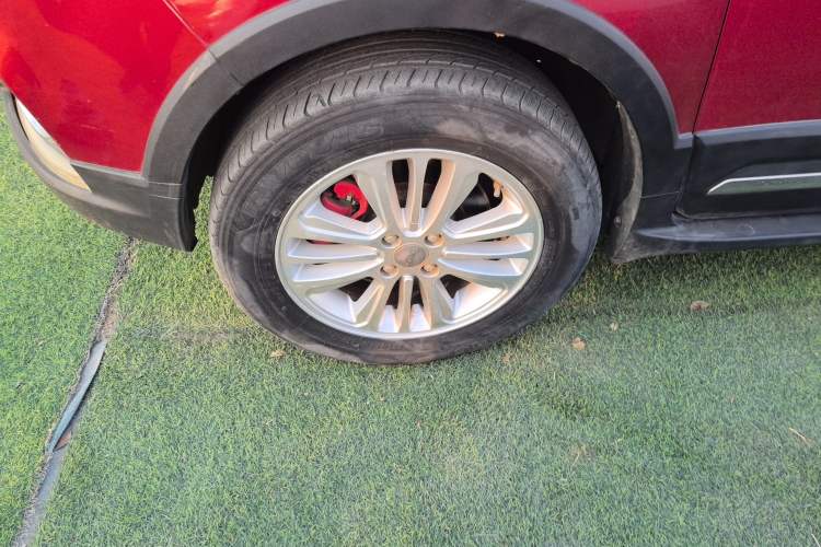 Used Haval H1 2015 1.5L AMT Urban Model
