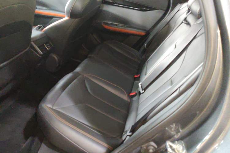 Used Changan UNI-V 2023 1.5T Prestige Model
