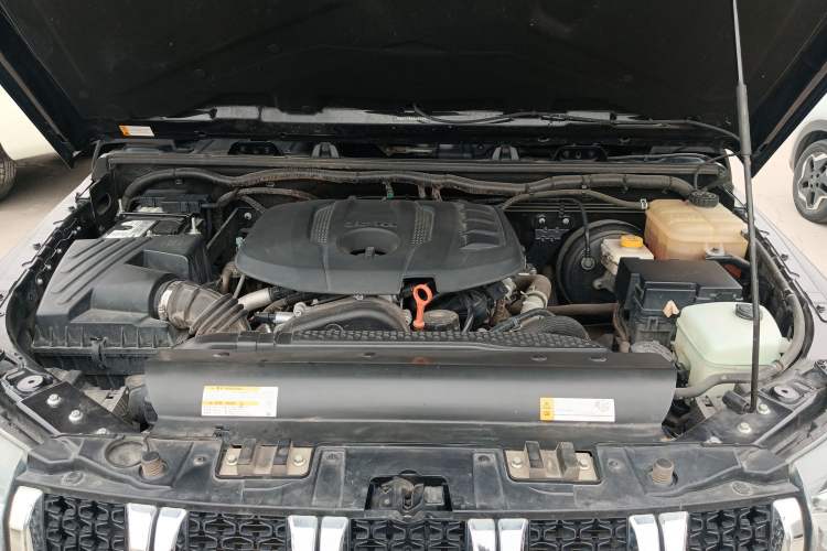 Used Beijing Auto BJ40 2020 2.0T Automatic Four-Wheel Drive Urban Hunter Edition Chivalrous Type
