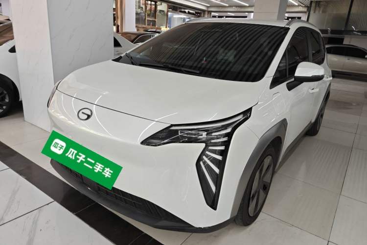 Used AION Y 2023 Younger