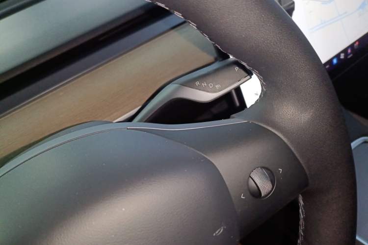 Used Tesla Model Y 2021 Long-Range All-Wheel-Drive Version 3D7