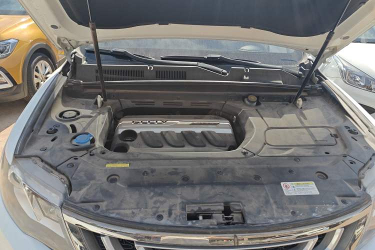 Used Geely Auto Emgrand X7 Sport 2018 1.8TD Automatic Two-Wheel Drive Zhiya Model
