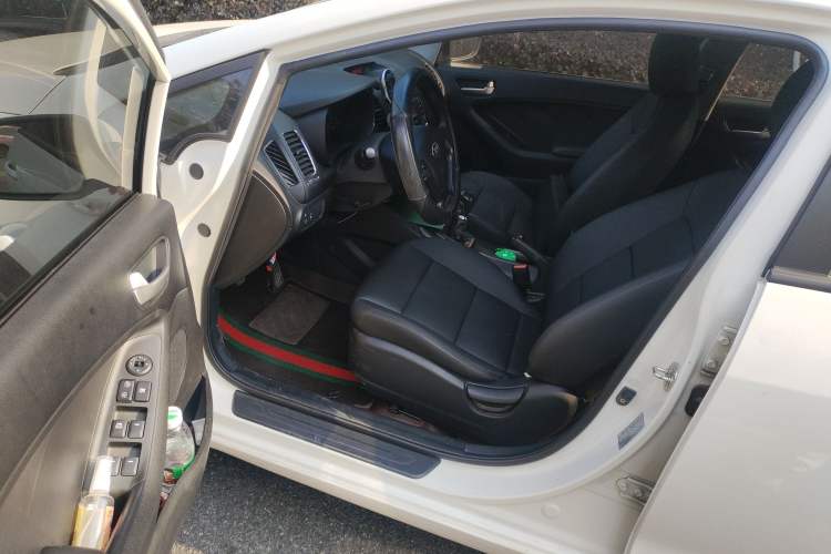 Used Kia K3 2015 1.6L Manual GL