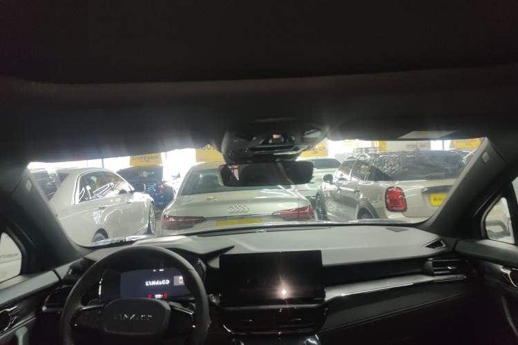 Used Lynk & Co 06 2023 Remix 1.5T Dynamic Halo