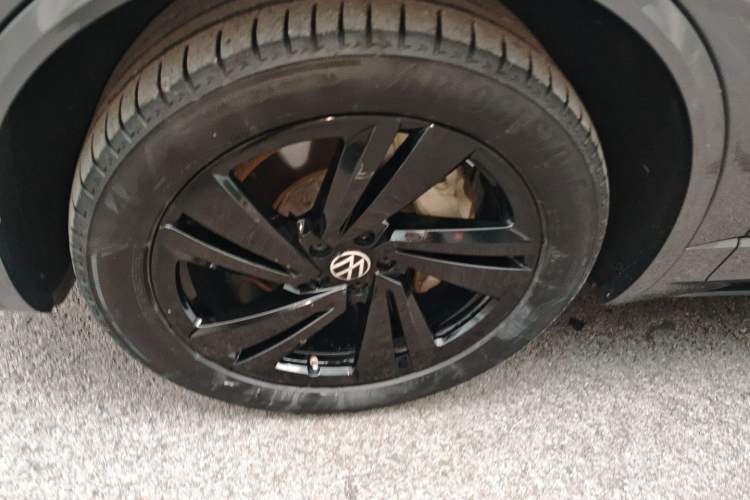 Used Volkswagen Touareg 2021 3.0 TSI Luxury Edition Black Diamond Sport Package
