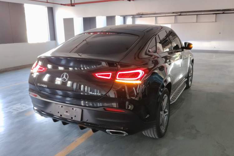 Used Mercedes-Benz GLE Coupe 2020 GLE 450 4MATIC Coupe SUV Fashion Model
