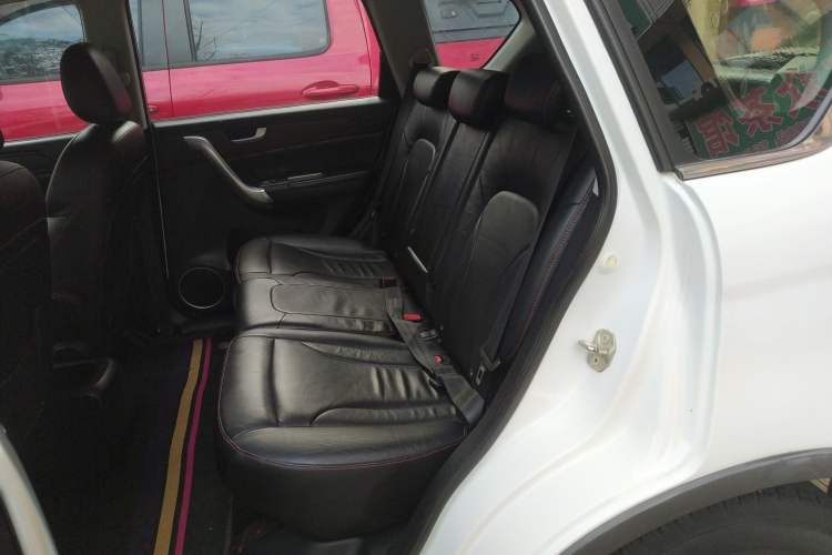 Used Haval H6 2014 Sport Version 1.5T Manual Two-Wheel Drive Elite Edition
