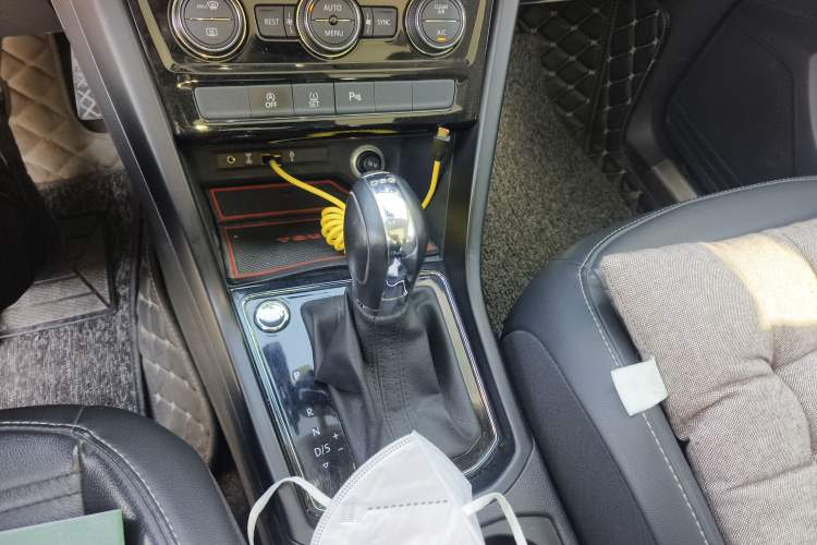 Used Volkswagen Touran 2018 Volkswagen Touran L 280TSI DSG Boundary Edition 7 Seats China V Emission Standard