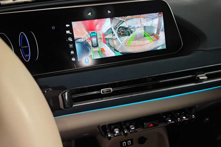 Used ORA Good Cat 2021 400km Standard Range Athena Edition Lithium Iron Phosphate