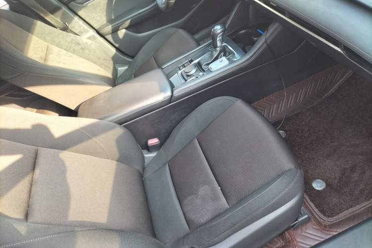 Used Mazda Mazda 3 Axela 2020 2.0L Automatic ZhiXuan Edition
