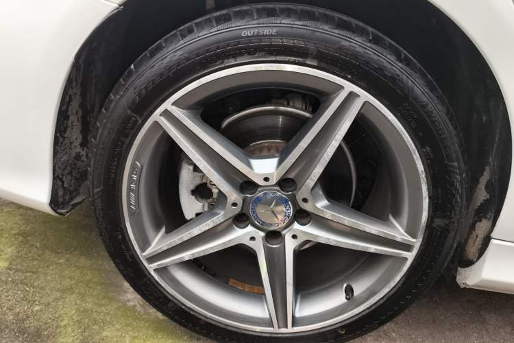 Used Mercedes-Benz C-Class 2015 C 260 L Sport Edition