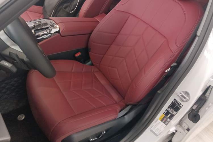 Used BMW i5 2025 eDrive 35L M Sport Package
