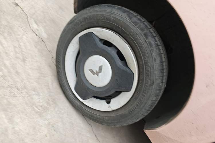 Used Wuling Hongguang MINIEV 2022 Macaron Fashion Model Lithium Iron Phosphate
