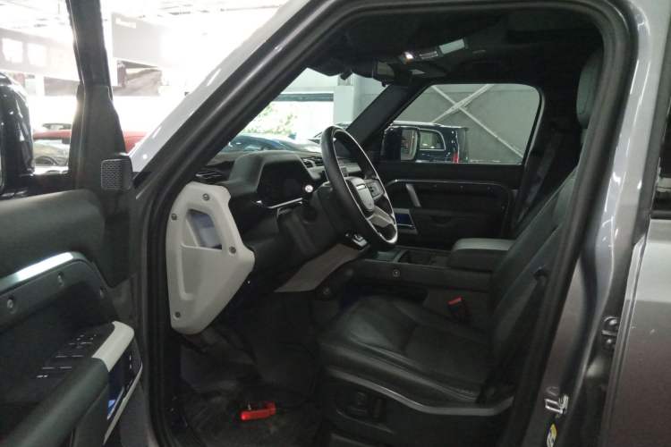 Used Land Rover Defender 2023 Facelift 110 3.0T P400 X-DYNAMIC HSE