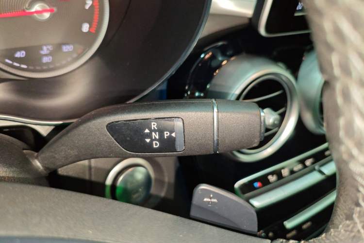 Used Mercedes-Benz GLC 2018 Facelift GLC 200 4MATIC
