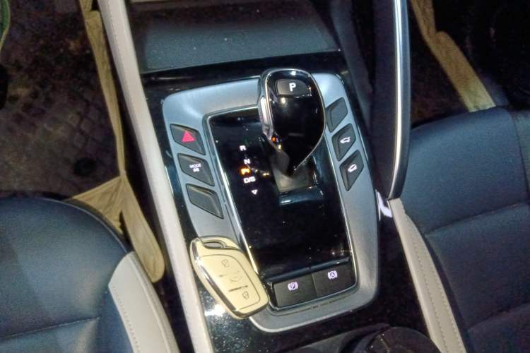 Used MG Pilot 2021 300TGI Automatic Two-Wheel Drive Trophy Prestige Edition
