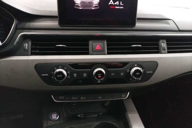 Used Audi A4L 2019 40 TFSI Ambition China VI