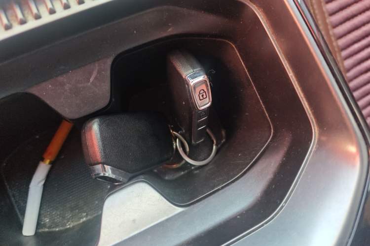 Used Kia Sportage R 2021 Ace 2.0L Splendid Edition
