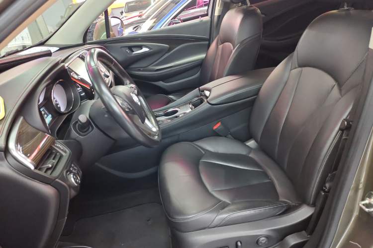 Used Buick Envision 2018 20T Two-Wheel-Drive Elite Model
