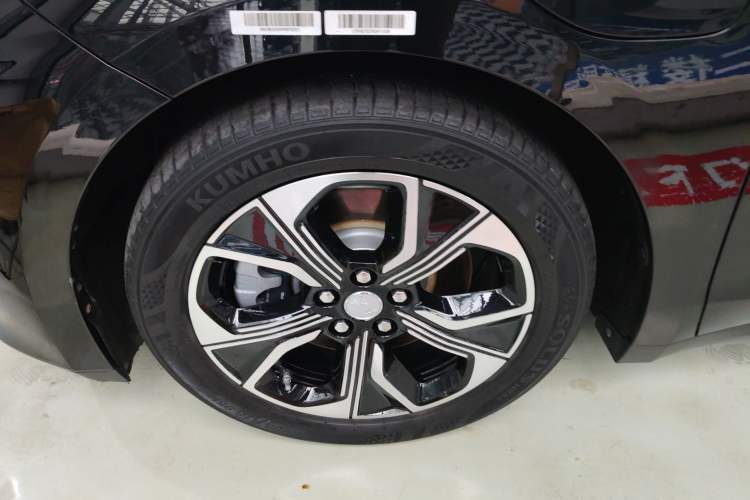 Used Hongqi E-QM5 2023 Revised Version Basic Travel Edition
