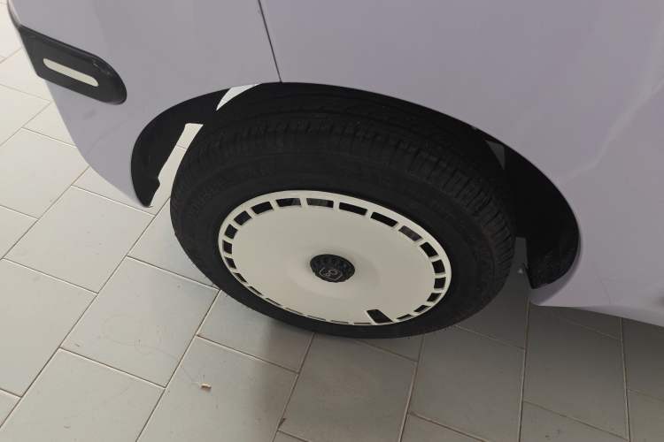 Used Chery QQ Ice Cream 2025 155km Sundae Edition
