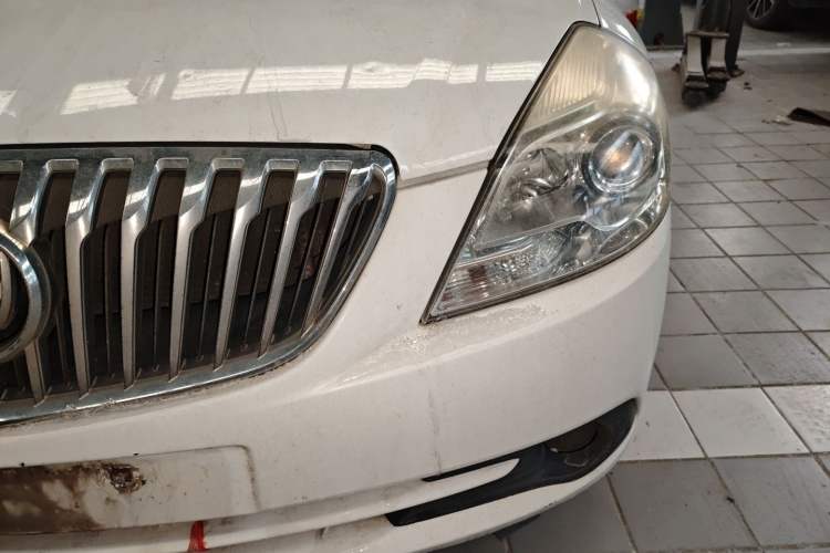 Used Buick Excelle 2013 1.5L Manual Classic Model
