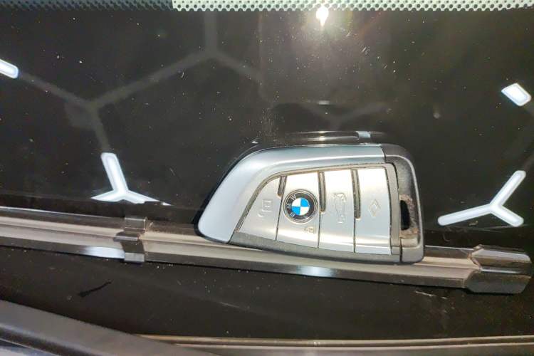 Used BMW 5 Series 2022 Restyled 525Li Luxury Package
