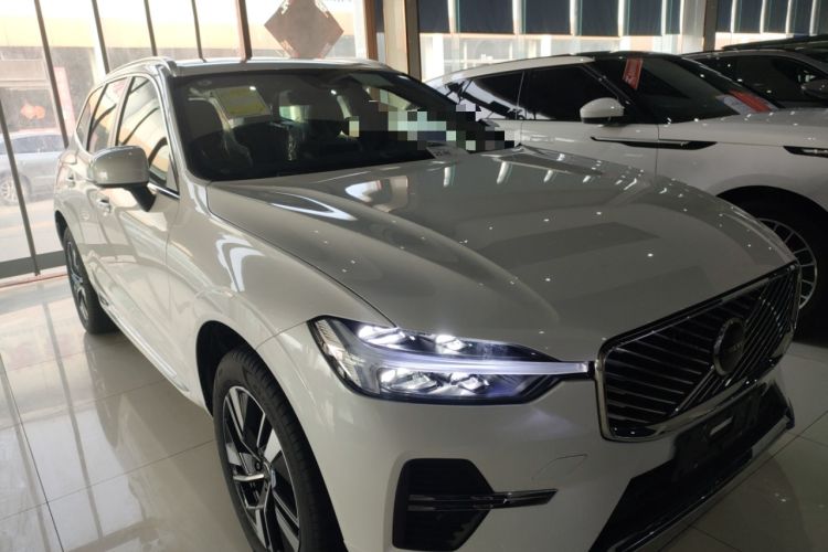 Used Volvo XC60 2026 B5 4x4 Smart Luxury Edition