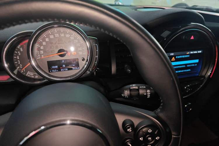 Used  MINI 2018 1.5T ONE PLUS
