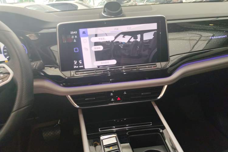 Used Volkswagen Teramont 2023 530 V6 All-Wheel Drive Prestige Flagship Edition
