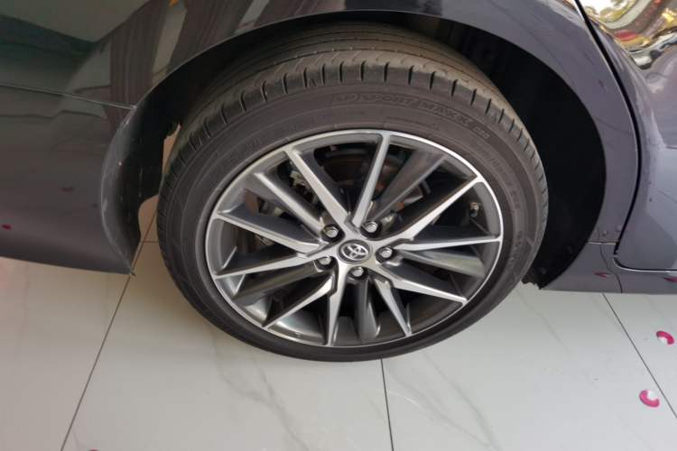 Used Toyota Camry 2021 2.5G Luxury Edition
