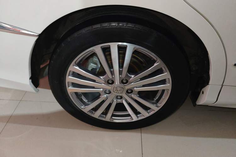 Used Honda Elysion 2016 2.4L Style Edition