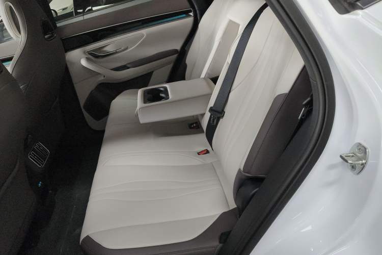 Used BYD Song PLUS New Energy 2025 DM-i 112KM Prestige Model