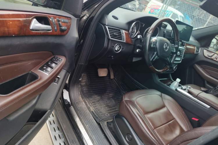 Used Mercedes-Benz M-Class 2015 ML 400 4MATIC Luxury Model