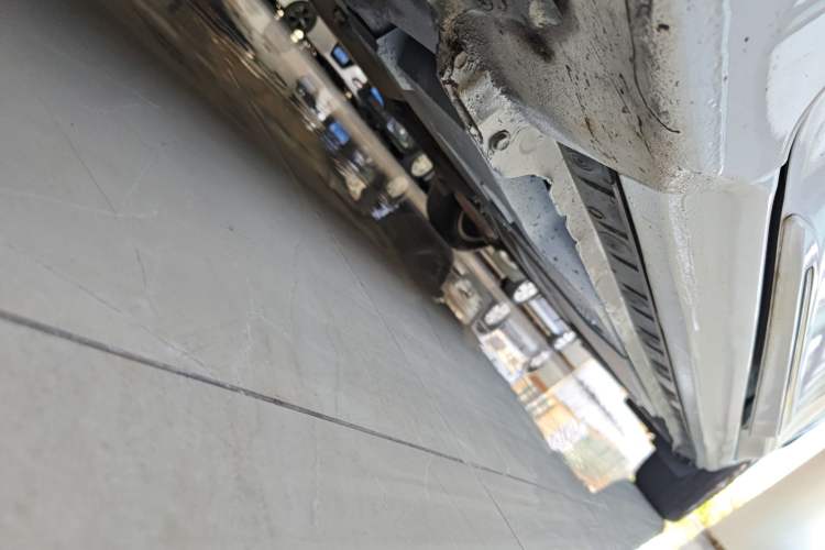 Used Toyota Corolla 2016 Dual-Engine 1.8L E-CVT Elite Edition
