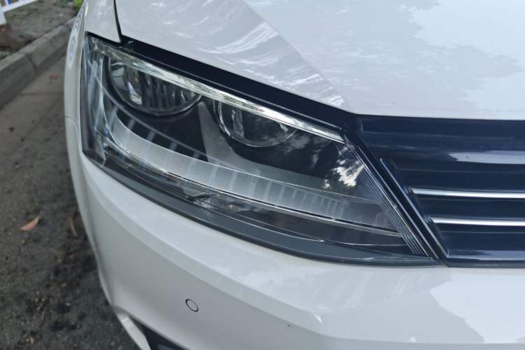 Used Volkswagen Sagitar 2014 Revised Version 1.4TSI Manual Luxury Edition