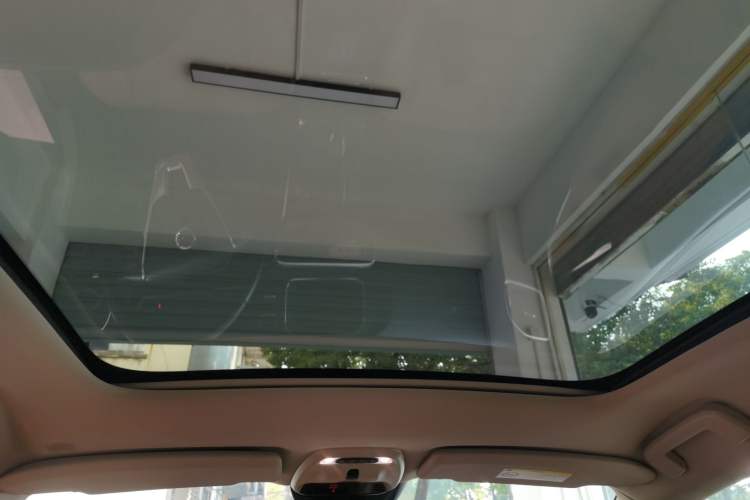 Used Volvo V40 2017 T3 Zhiyi Edition
