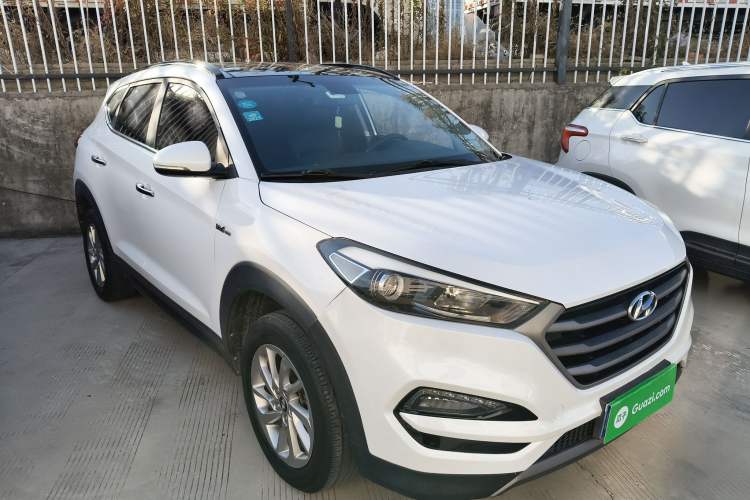 Used Hyundai Tucson 2015 1.6T Dual-Clutch Two-Wheel-Drive Smart Model
