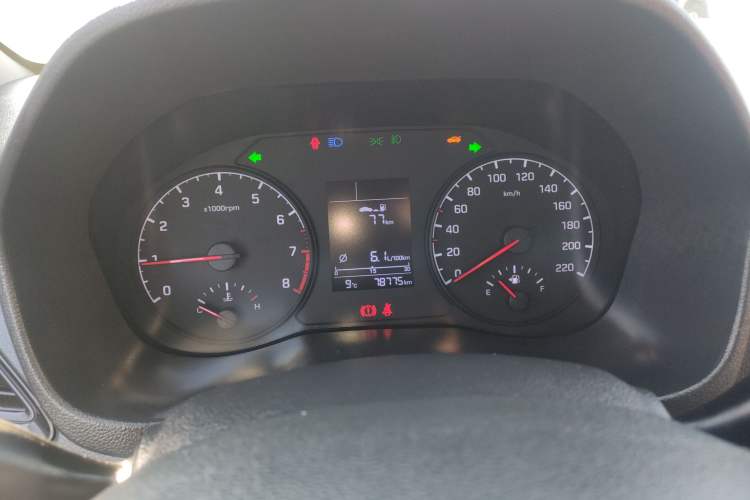 Used Hyundai Verna 2016 1.4L Manual Cool Edition GLS
