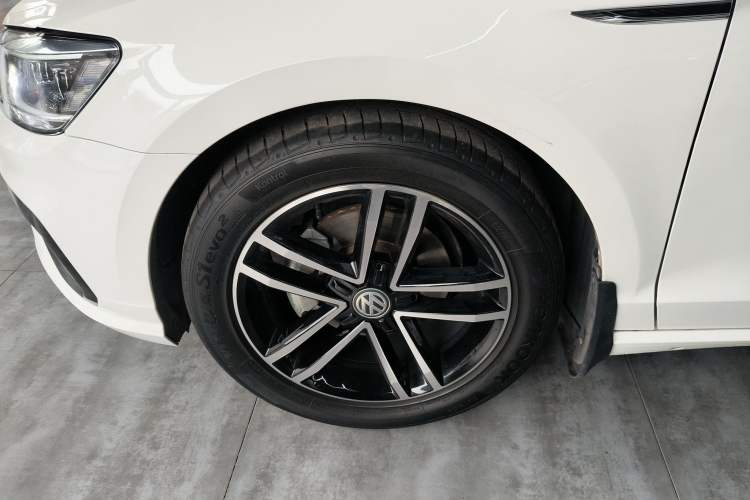 Used Volkswagen Lamando 2019 280TSI DSG Comfort Edition China VI standard
