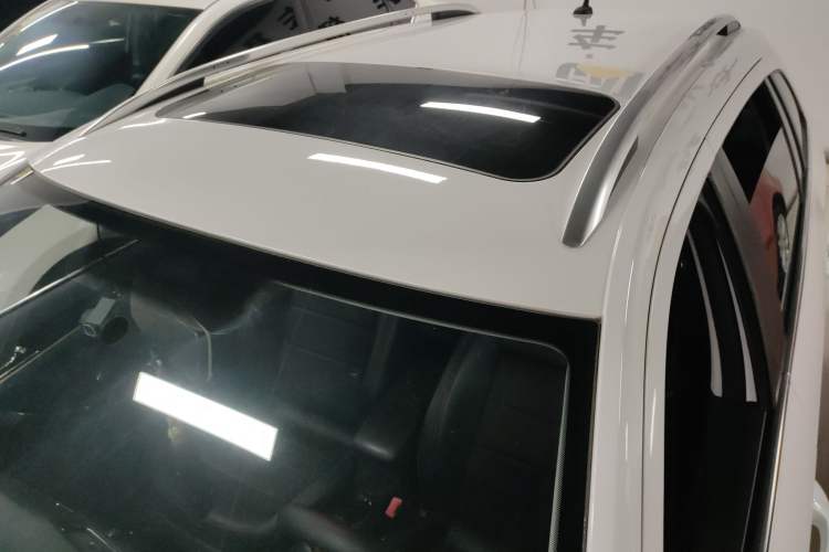 Used Volkswagen Gran Lavida 2015 230TSI DSG Comfort Edition
