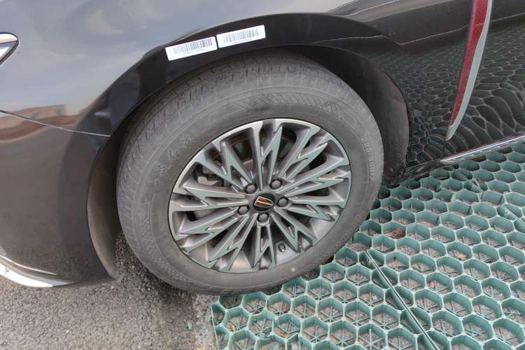 Used Hongqi H5 2024 1.5T DCT Smart Connect Flagship Edition
