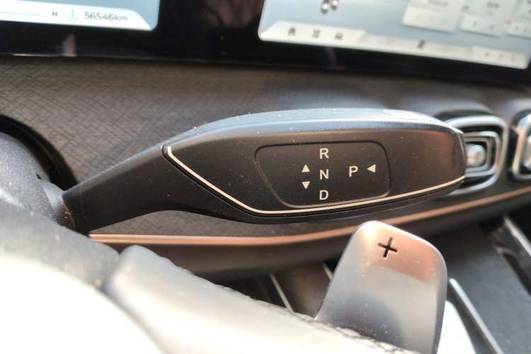 Used Chery Tiggo 9 2023 2.0T Dual-Clutch Two-Wheel Drive Luxury Edition 5 Seats