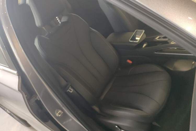 Used Geely Auto Monjaro L 2024 2.0TD DCT EVO Two-Wheel Drive Long-Range Version
