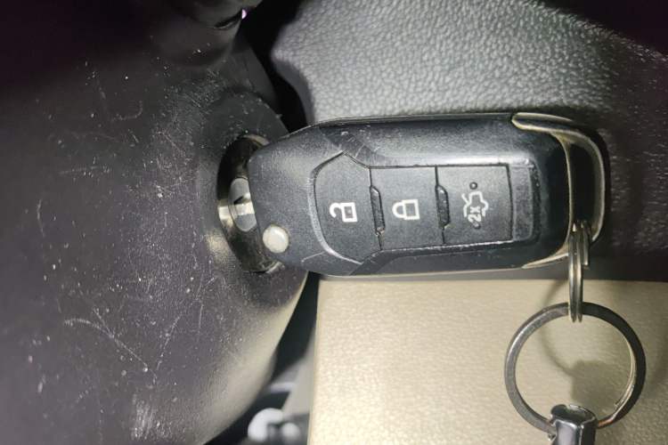 Used Ford Escort 2015 1.5L Automatic Comfort Model
