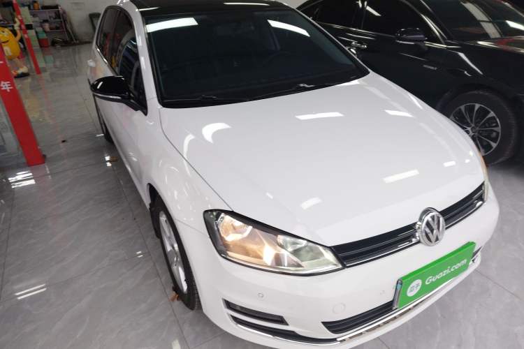 Used Volkswagen Golf 2017 230TSI Automatic Comfort Edition – Celebrating Milestone of One Million Units
